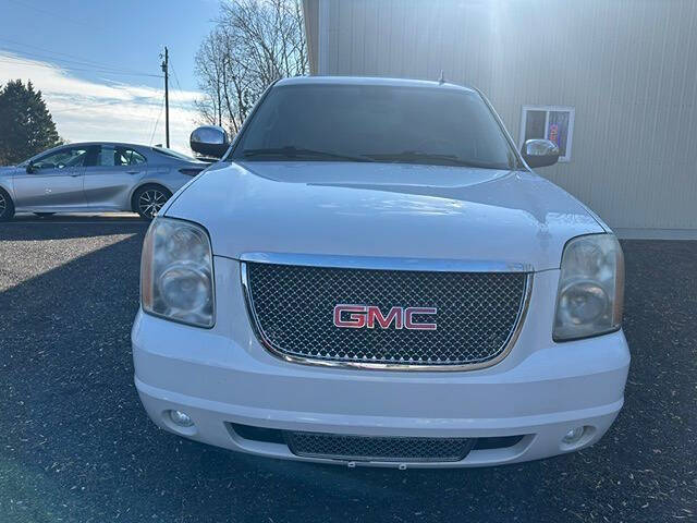 2011 GMC Yukon XL SLT