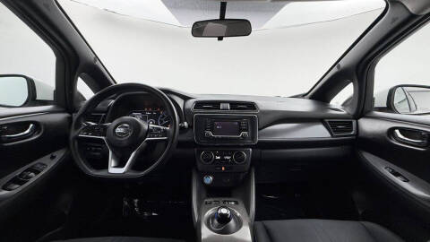 2019 Nissan LEAF S