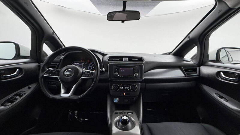 2019 Nissan LEAF S