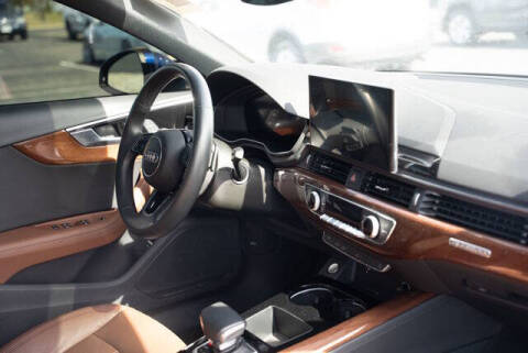 2022 Audi A4 quattro Premium Plus 40 TFSI