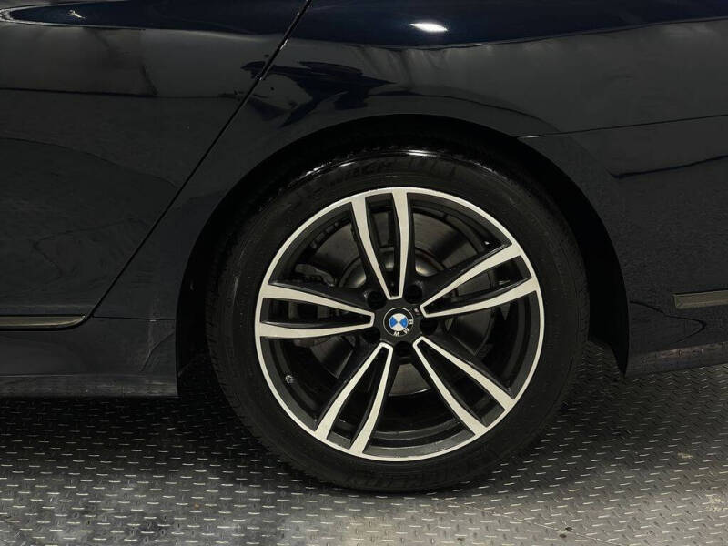 2021 BMW 7 Series 750i xDrive