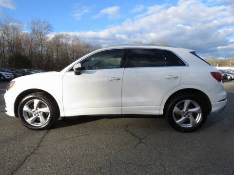 2019 Audi Q3 quattro Premium 45 TFSI