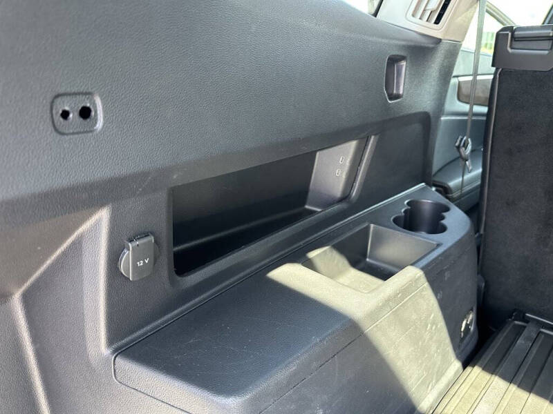 2024 Volkswagen Atlas SE