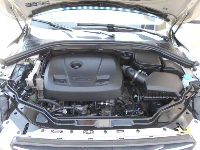 2017 Volvo XC60 T5 Inscription