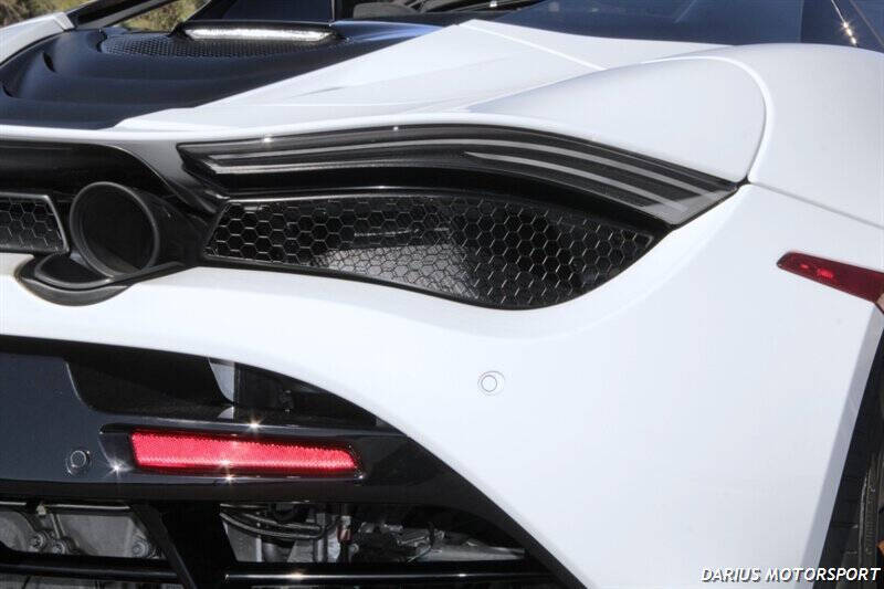 2021 McLaren 720S Spider