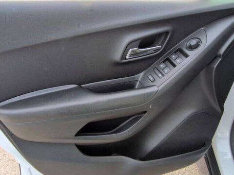 2022 Chevrolet Trax LS