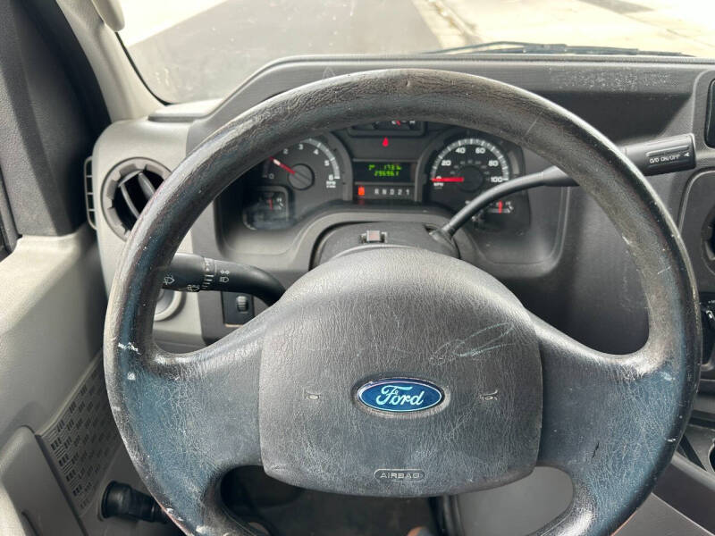 2014 Ford E-Series E-150