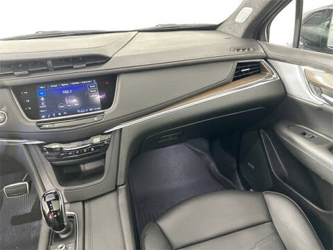 2024 Cadillac XT5 Sport