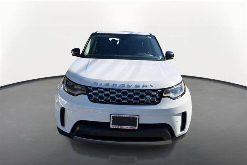 2024 Land Rover Discovery P300 S