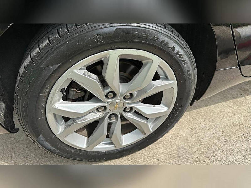 2019 Chevrolet Impala LT