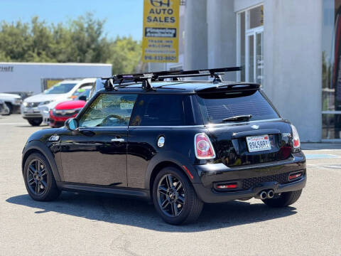 2011 MINI Cooper S