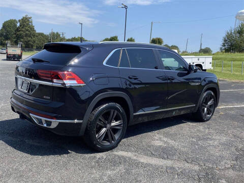 2022 Volkswagen Atlas Cross Sport V6 SEL R-Line 4Motion