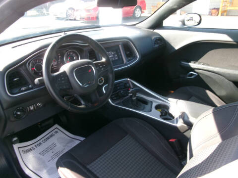 2015 Dodge Challenger SXT