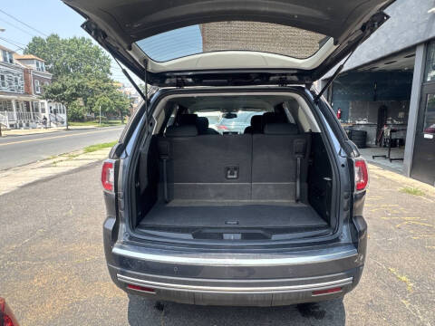 2013 GMC Acadia SLE-2