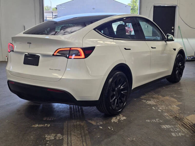 2023 Tesla Model Y Long Range