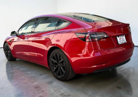 2021 Tesla Model 3 Standard Range Plus
