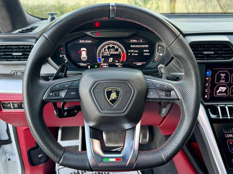 2019 Lamborghini Urus