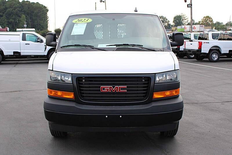 2023 GMC Savana 3500