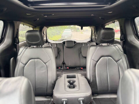 2021 Chrysler Pacifica Touring L