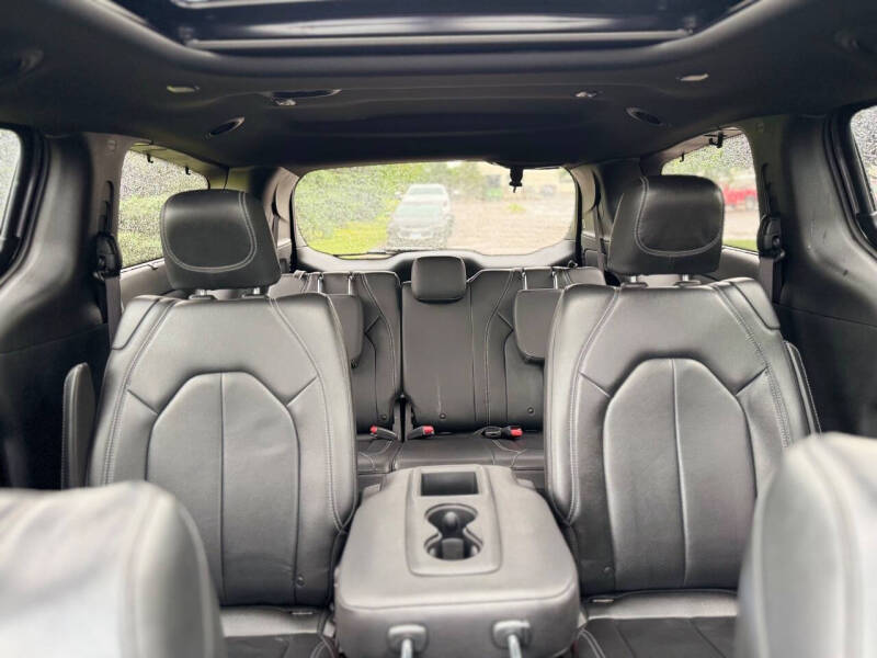 2021 Chrysler Pacifica Touring L