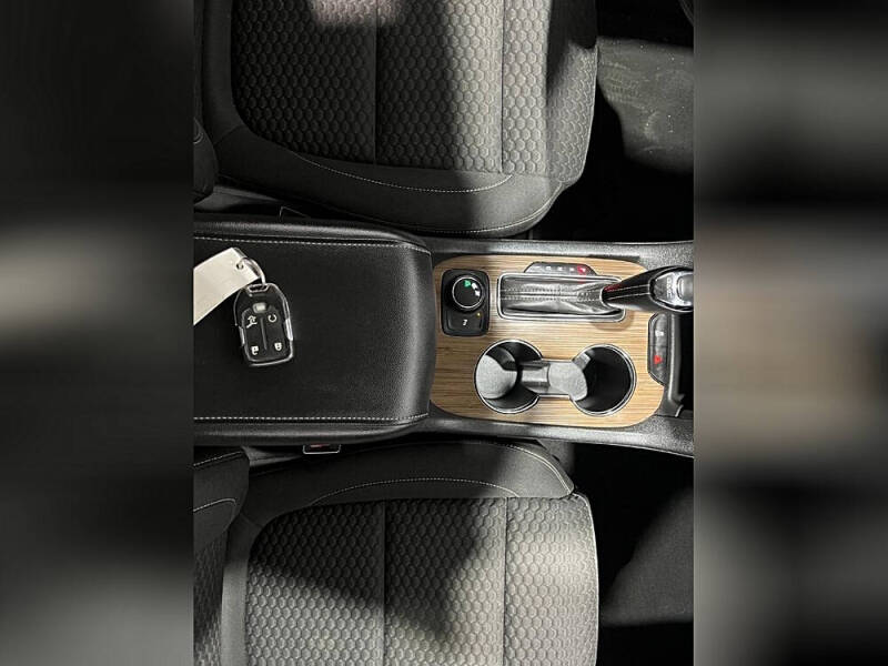 2019 GMC Acadia SLE-2