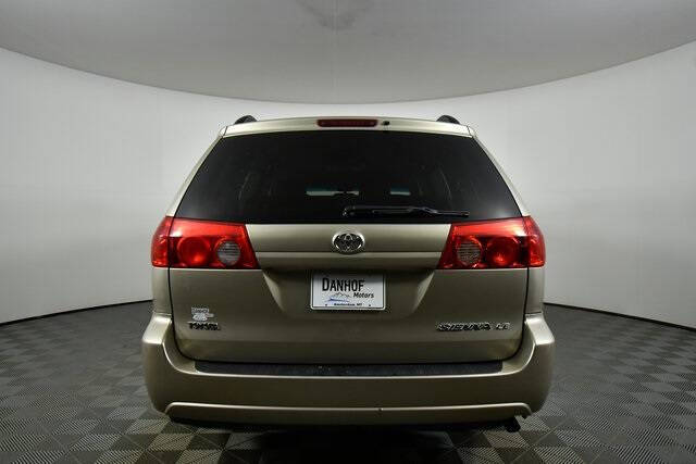 2008 Toyota Sienna