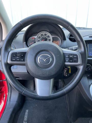 2012 Mazda MAZDA2 Touring