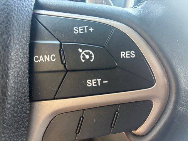 2017 Jeep Grand Cherokee Laredo