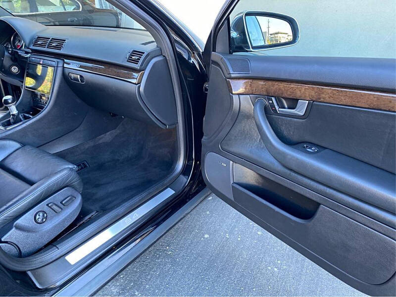 2004 Audi S4 quattro