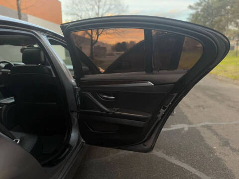 2013 BMW 5 Series 528i xDrive