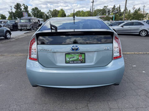 2014 Toyota Prius Two