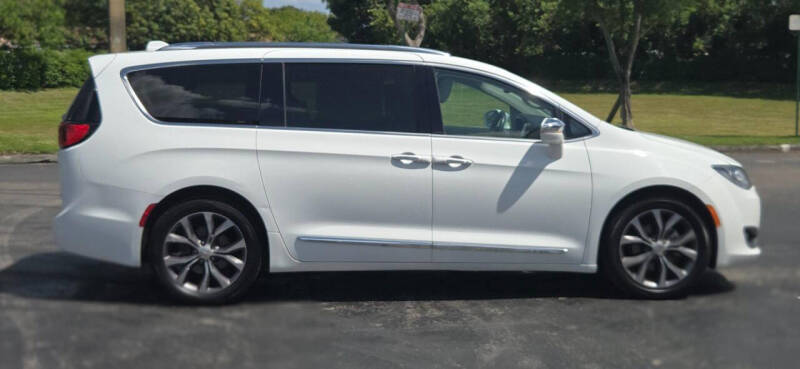 2017 Chrysler Pacifica Limited