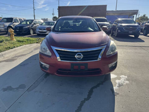 2013 Nissan Altima 3.5 SV