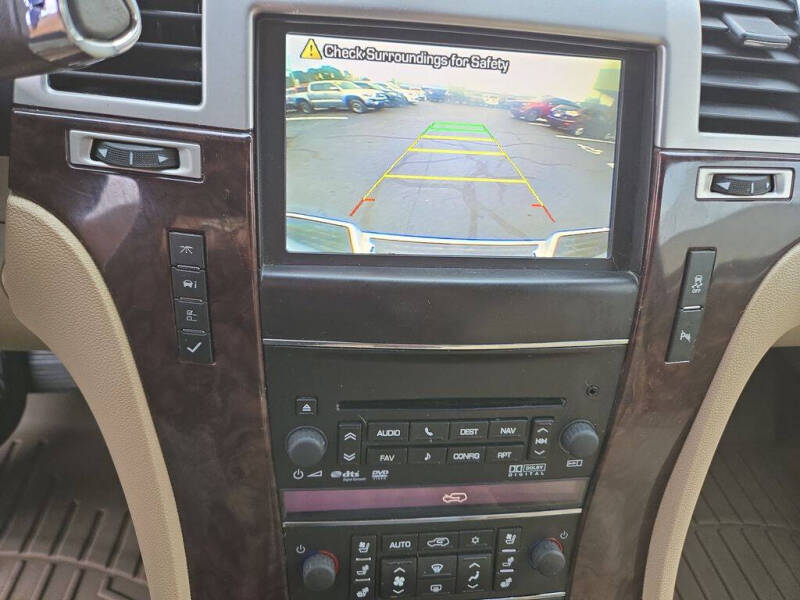 2013 Cadillac Escalade EXT Premium