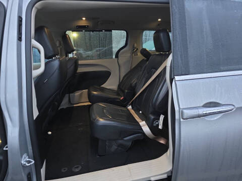 2017 Chrysler Pacifica Touring Plus