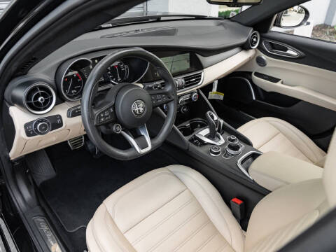 2023 Alfa Romeo Giulia Ti Lusso