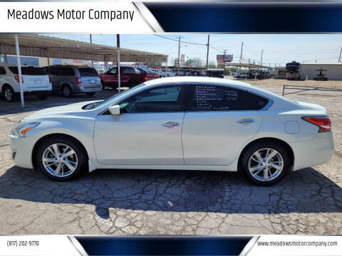 2015 Nissan Altima for sale at Meadows Motor Company in Cleburne TX