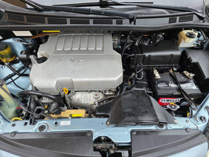 2007 Toyota Sienna LE 7-Passenger