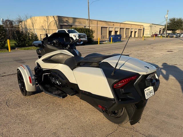 2021 Can-Am Spyder RT