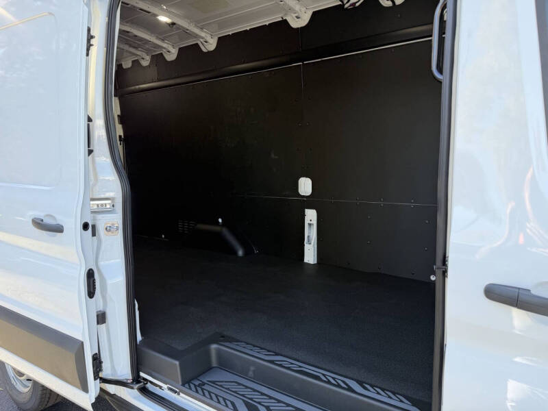 2026 Ford Transit 350