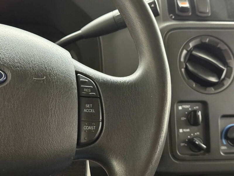 2014 Ford E-Series E-150