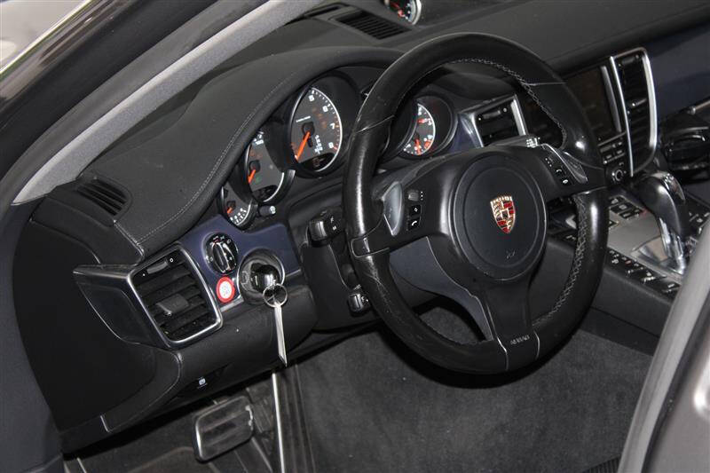 2015 Porsche Panamera