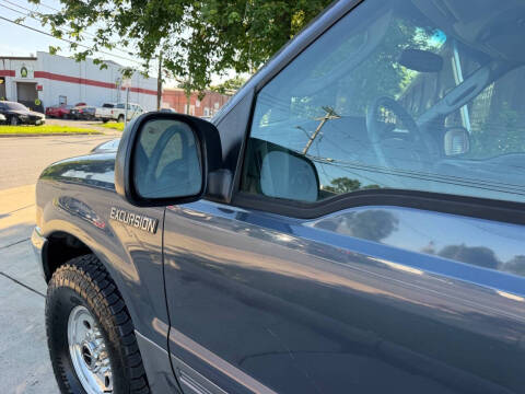 2003 Ford Excursion XLT