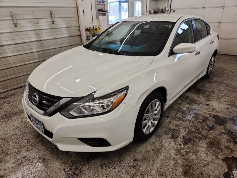 2018 Nissan Altima for sale at Jem Auto Sales in Anoka MN