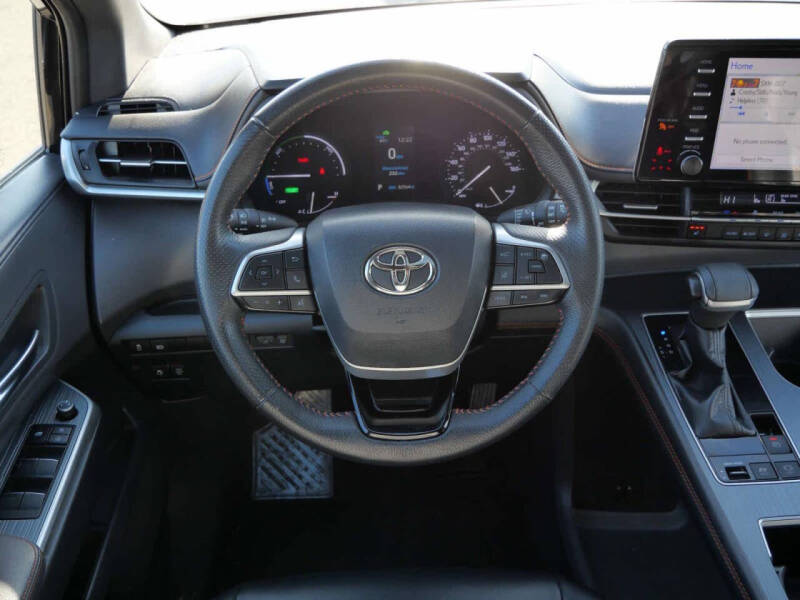 2021 Toyota Sienna XSE 7-Passenger