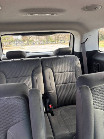 2018 GMC Acadia SLE-2