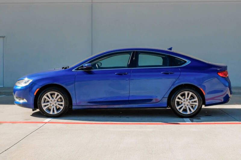 2017 Chrysler 200 Limited Platinum