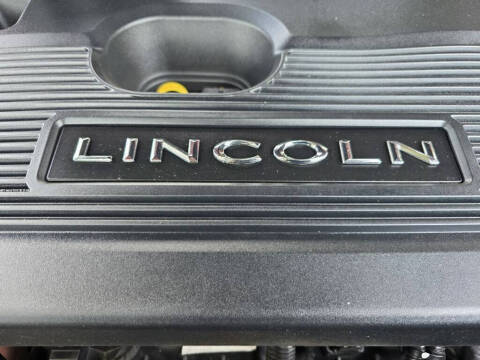2019 Lincoln Nautilus Select