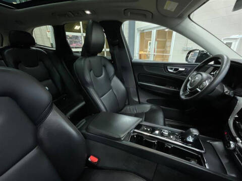 2023 Volvo XC60 B5 Core