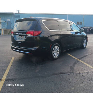 2018 Chrysler Pacifica Touring Plus